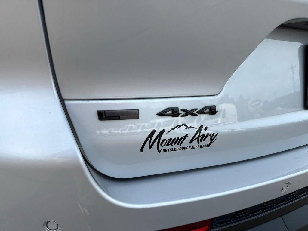 used 2022 Jeep Grand Cherokee L car, priced at $25,597