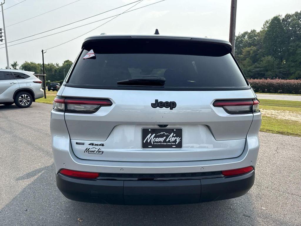 used 2022 Jeep Grand Cherokee L car, priced at $25,597