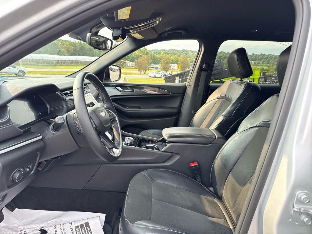 used 2022 Jeep Grand Cherokee L car, priced at $25,597