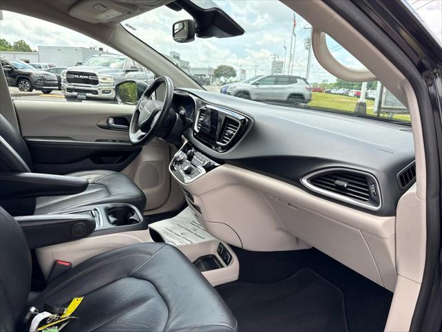 used 2020 Chrysler Pacifica car, priced at $14,797