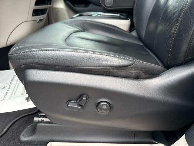 used 2020 Chrysler Pacifica car, priced at $14,797