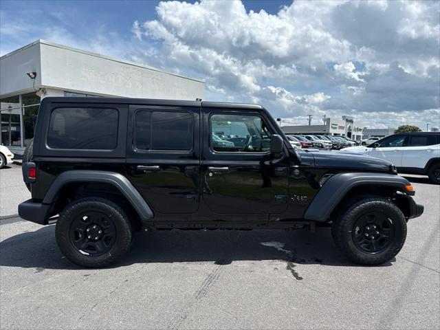 new 2025 Jeep Wrangler car, priced at $45,456