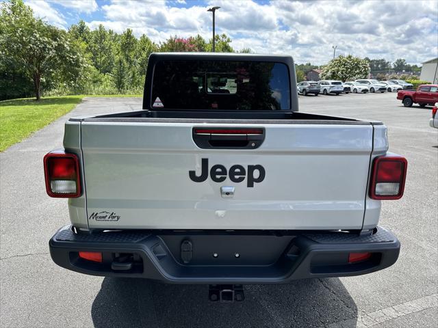 new 2023 Jeep Gladiator car, priced at $54,227