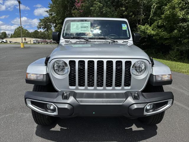 new 2023 Jeep Gladiator car, priced at $45,995