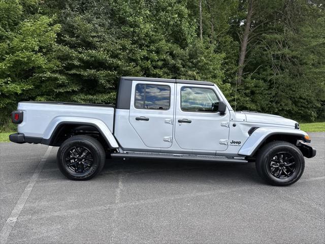 new 2023 Jeep Gladiator car, priced at $51,303