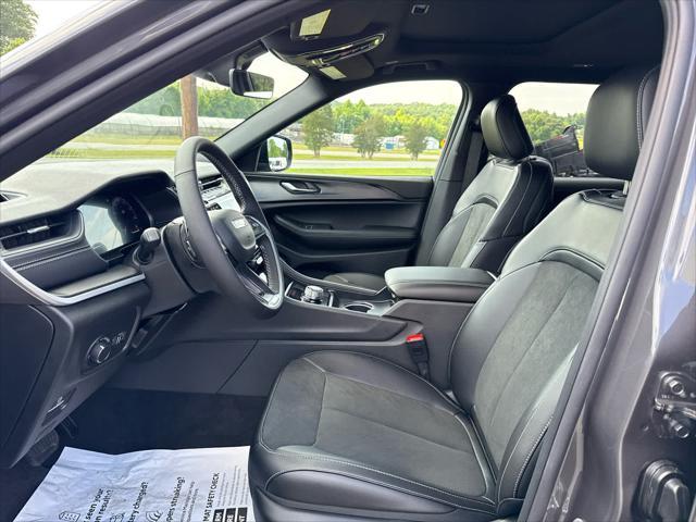 new 2025 Jeep Grand Cherokee L car, priced at $50,475