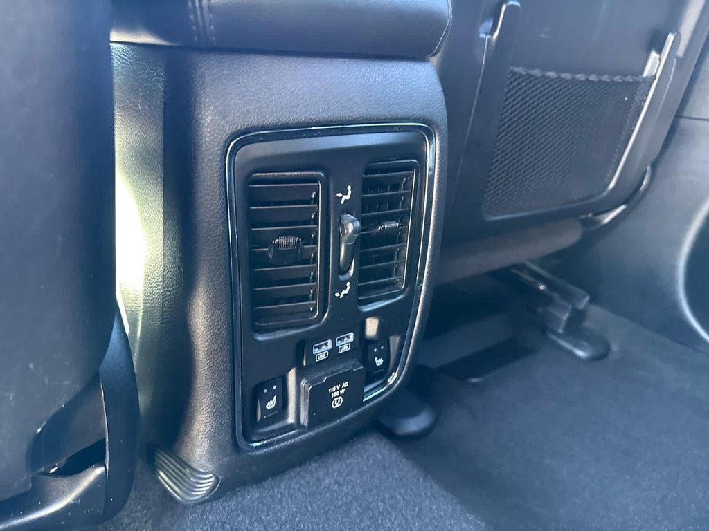 used 2021 Jeep Grand Cherokee car, priced at $23,597