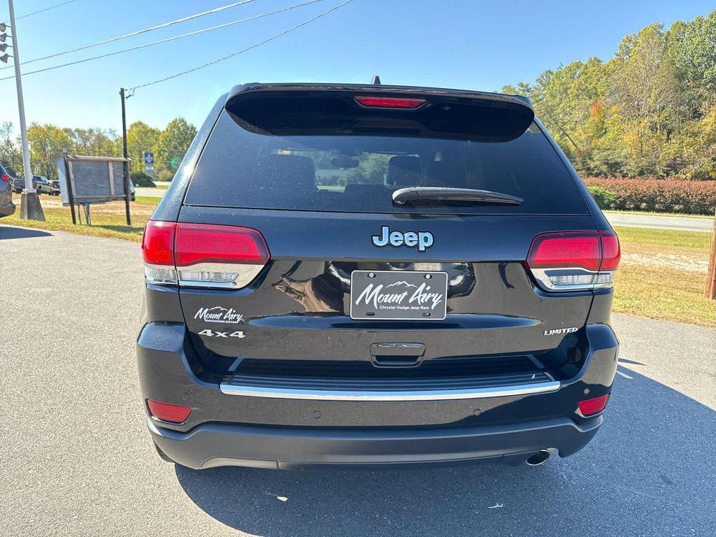 used 2021 Jeep Grand Cherokee car, priced at $23,597