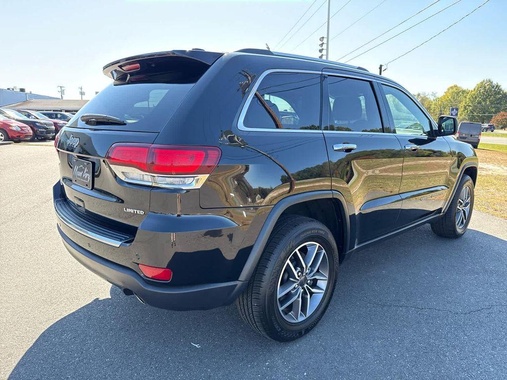 used 2021 Jeep Grand Cherokee car, priced at $23,597