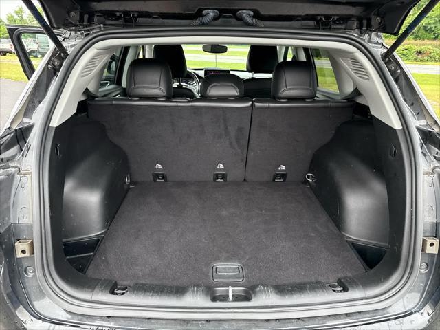 used 2022 Jeep Compass car, priced at $23,999