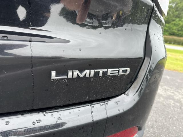 used 2022 Jeep Compass car, priced at $23,999