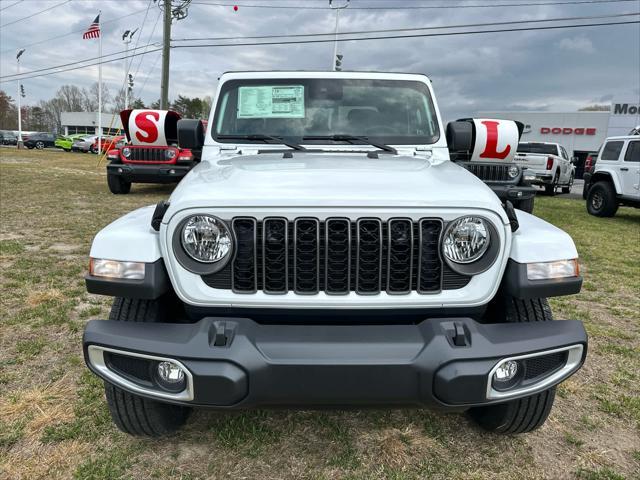 new 2025 Jeep Gladiator car, priced at $50,425