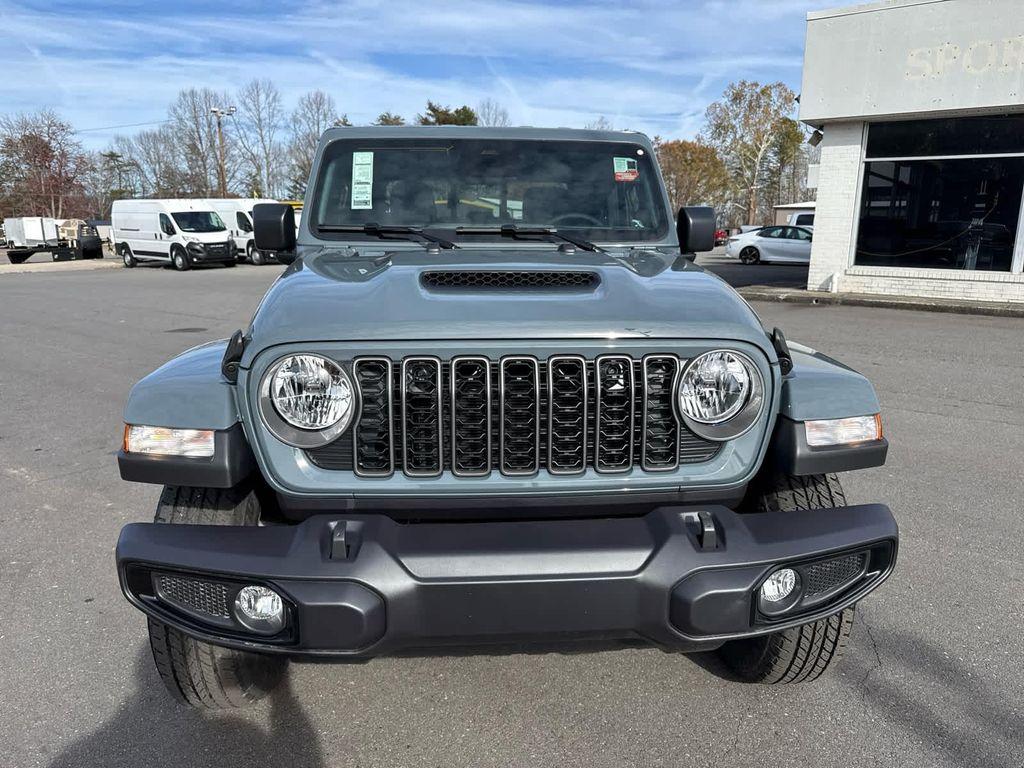 new 2026 Jeep Gladiator car, priced at $51,498