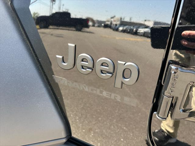new 2025 Jeep Wrangler car, priced at $55,609