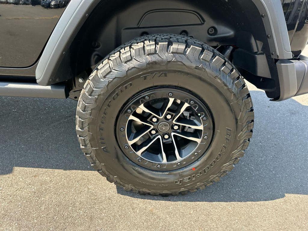 new 2025 Jeep Wrangler car, priced at $51,987
