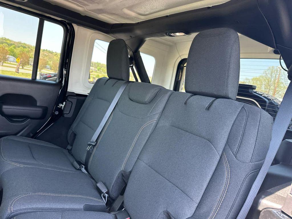 new 2025 Jeep Wrangler car, priced at $51,987