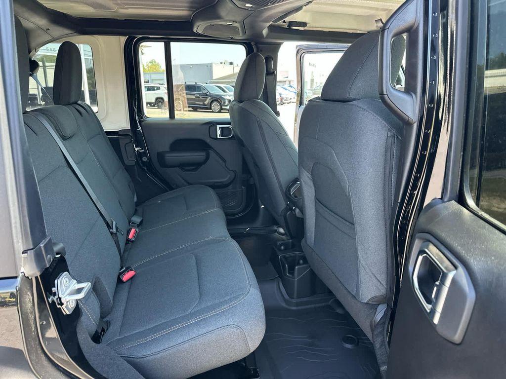 new 2025 Jeep Wrangler car, priced at $51,987