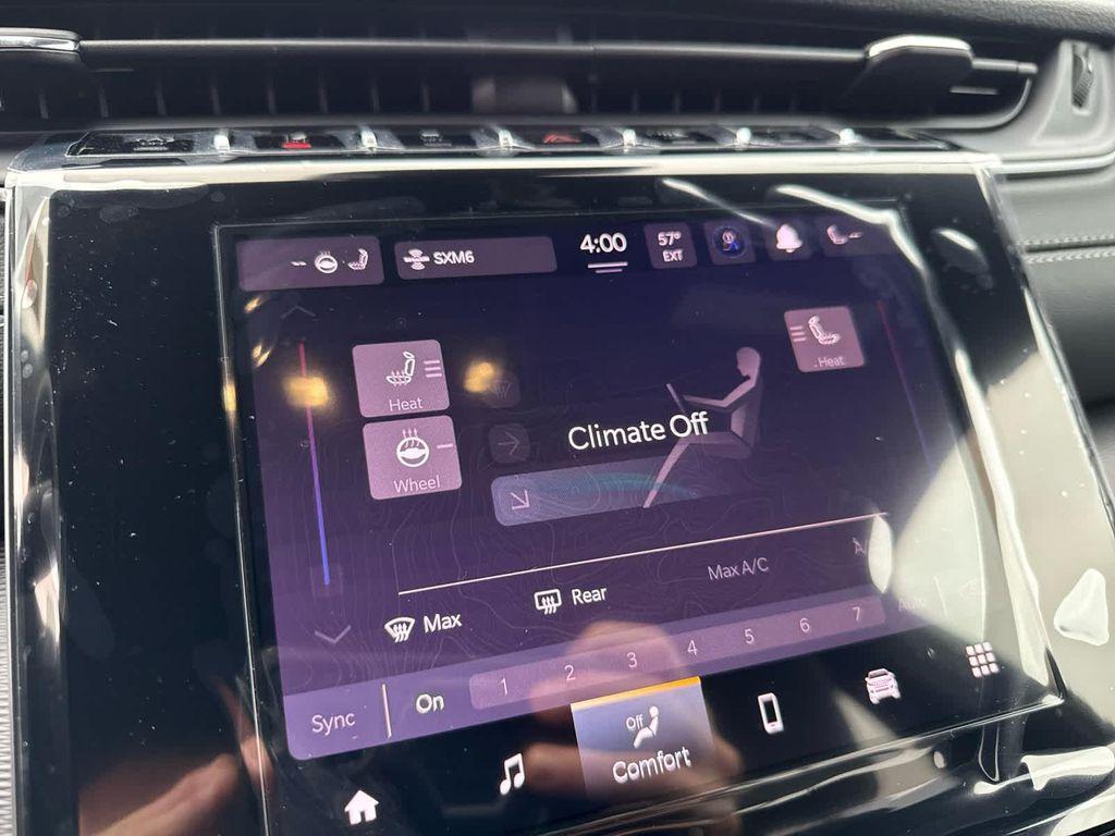 new 2025 Jeep Grand Cherokee car, priced at $45,797