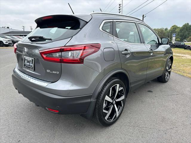 used 2022 Nissan Rogue Sport car, priced at $24,497