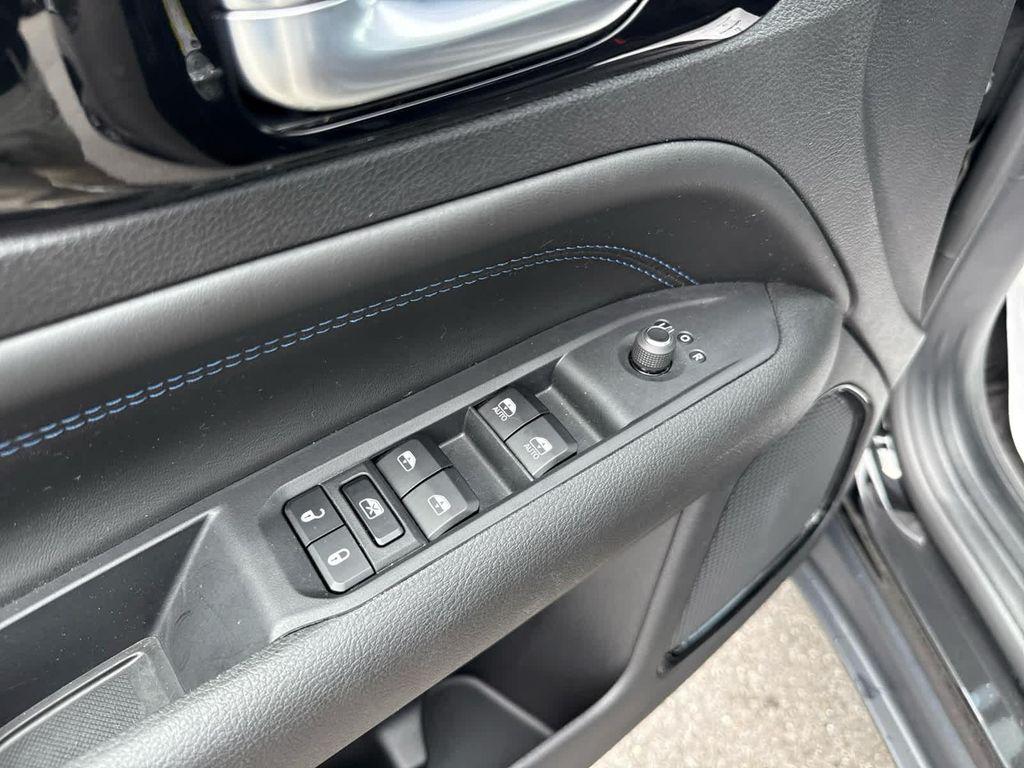 new 2025 Jeep Compass car, priced at $31,497
