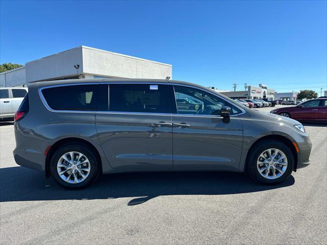 new 2025 Chrysler Pacifica car, priced at $50,194