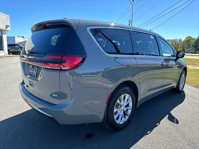 new 2025 Chrysler Pacifica car, priced at $49,557