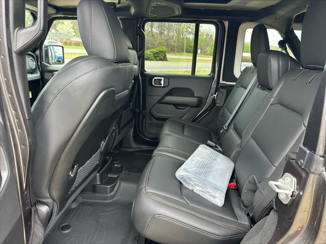 new 2025 Jeep Wrangler car, priced at $56,900