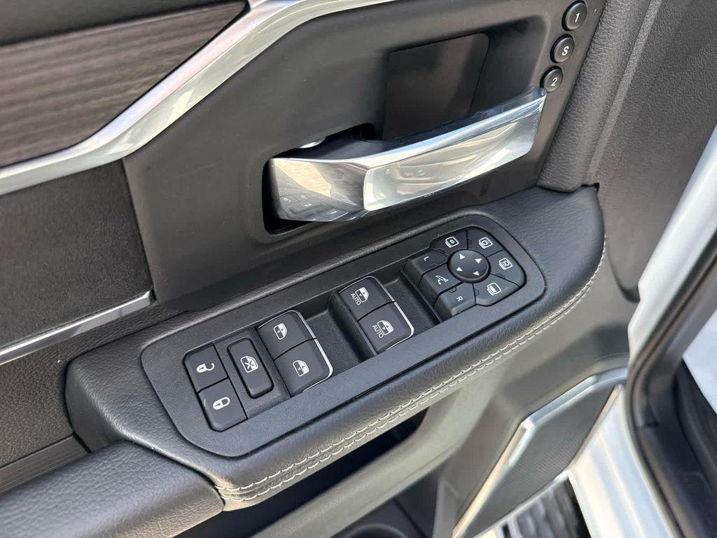 new 2025 Ram 2500 car, priced at $82,676