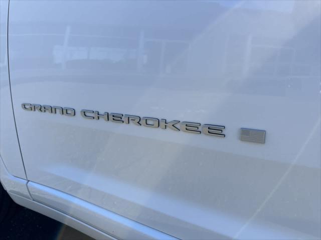 new 2024 Jeep Grand Cherokee L car, priced at $69,379
