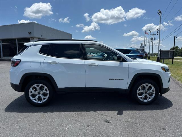 new 2025 Jeep Compass car, priced at $28,600