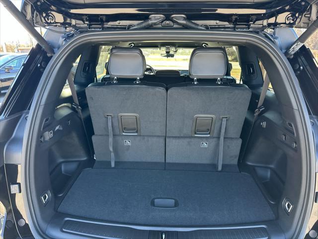 new 2025 Jeep Grand Cherokee L car, priced at $48,152