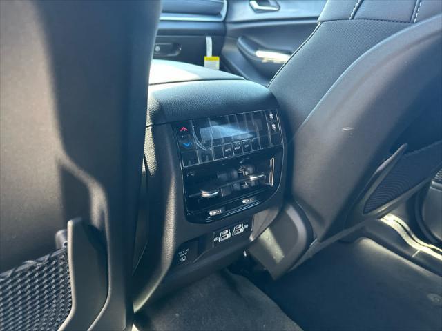 new 2025 Jeep Grand Cherokee L car, priced at $48,152