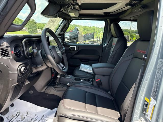 new 2025 Jeep Wrangler car, priced at $65,943