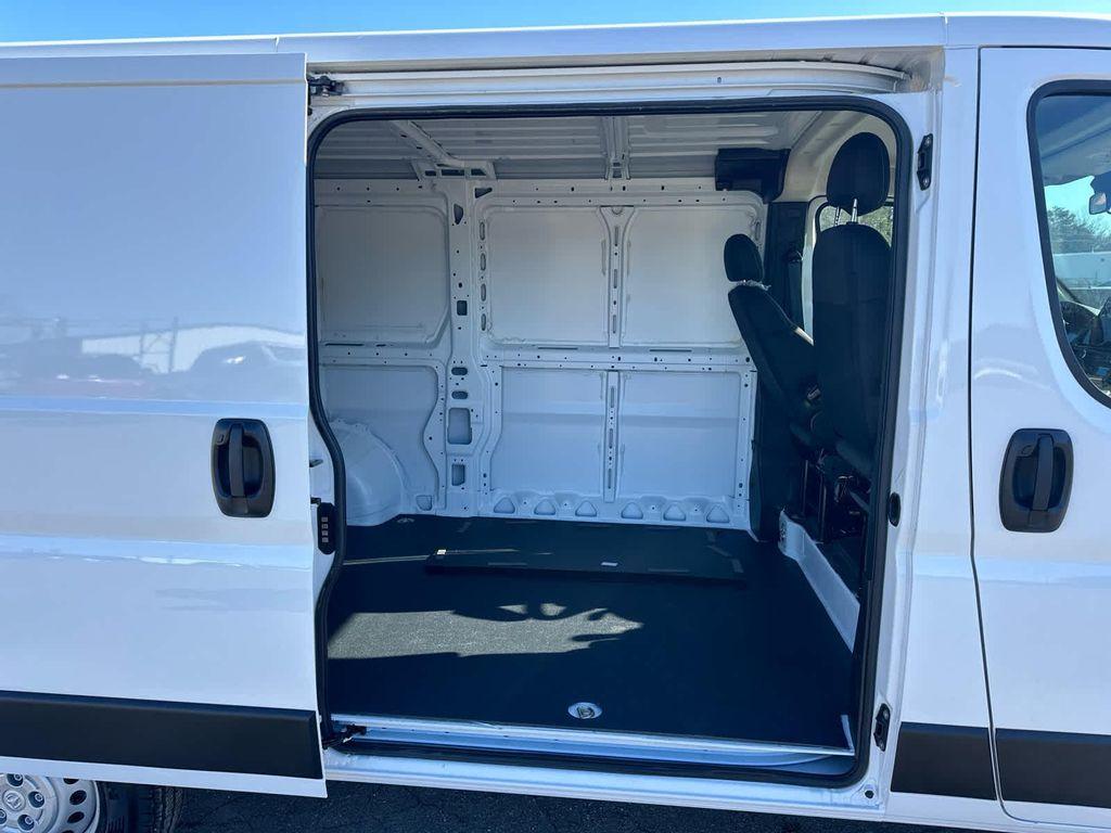 new 2025 Ram ProMaster 2500 car, priced at $52,136