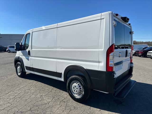 new 2025 Ram ProMaster 2500 car, priced at $51,981