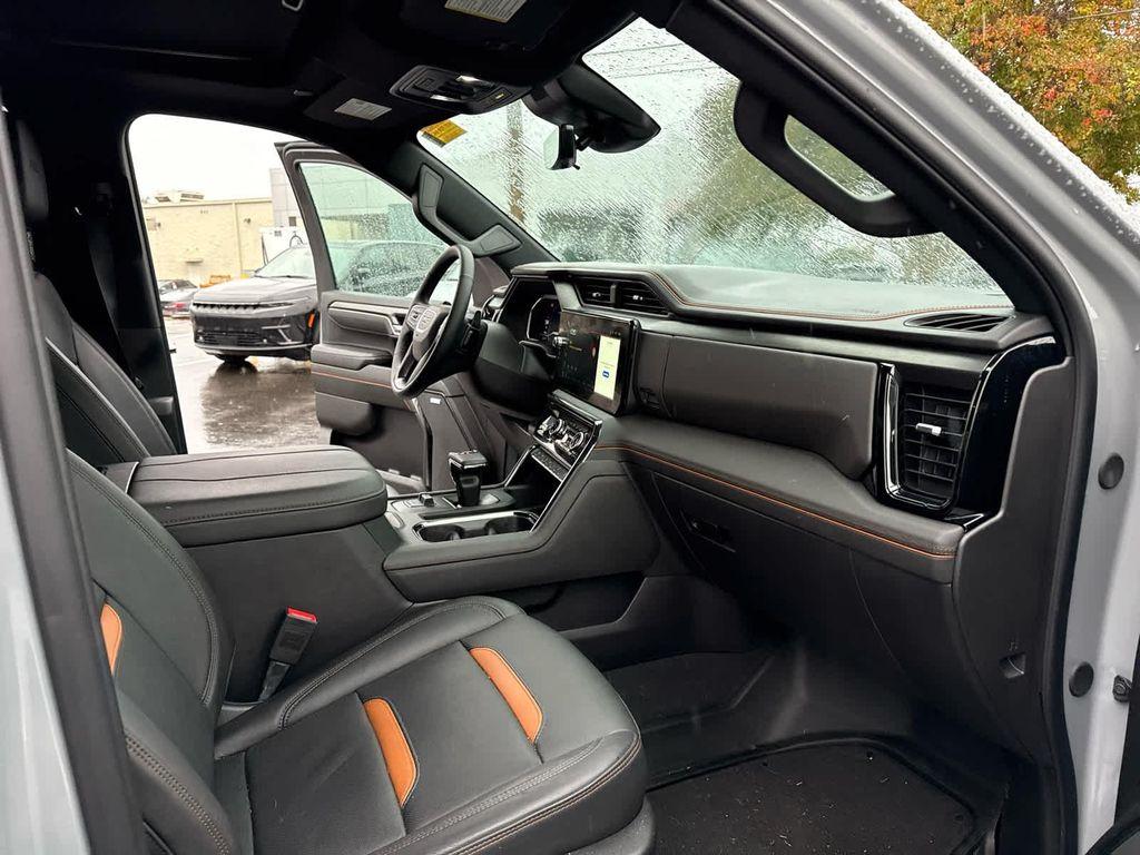 used 2024 GMC Sierra 1500 car, priced at $59,997