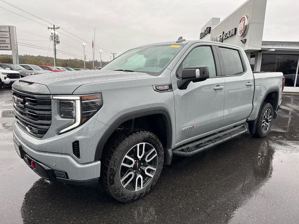 used 2024 GMC Sierra 1500 car, priced at $59,997