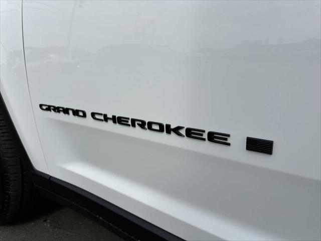 new 2024 Jeep Grand Cherokee car, priced at $49,575