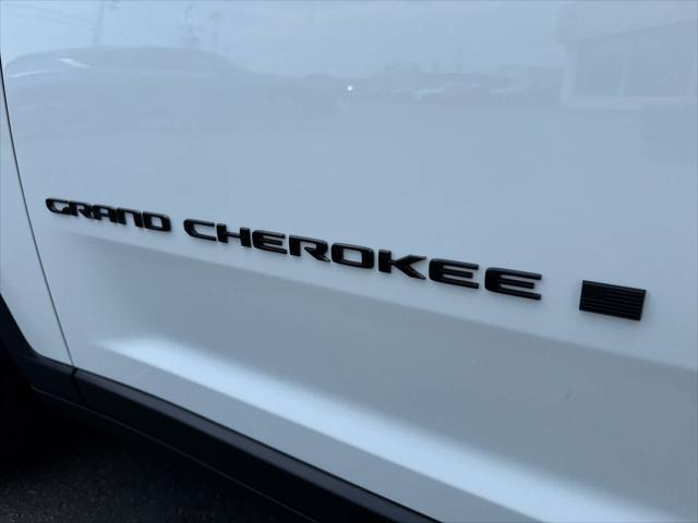 new 2025 Jeep Grand Cherokee L car, priced at $49,056