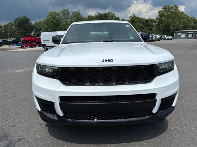new 2025 Jeep Grand Cherokee L car, priced at $49,056