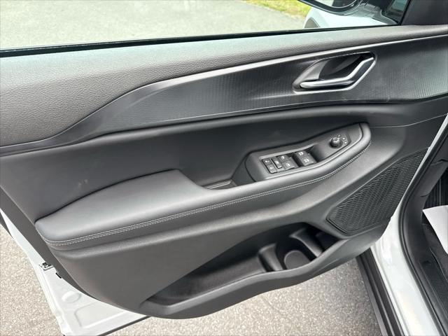 new 2025 Jeep Grand Cherokee L car, priced at $49,056