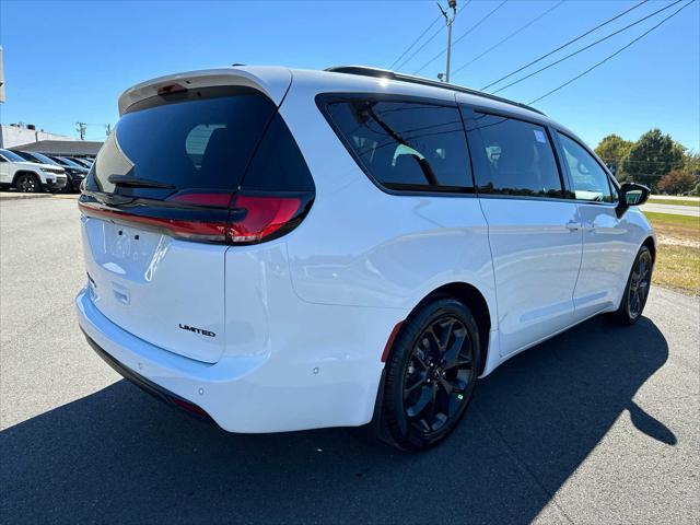 new 2025 Chrysler Pacifica car, priced at $52,114