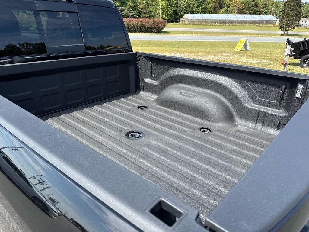 new 2025 Ram 2500 car, priced at $77,987