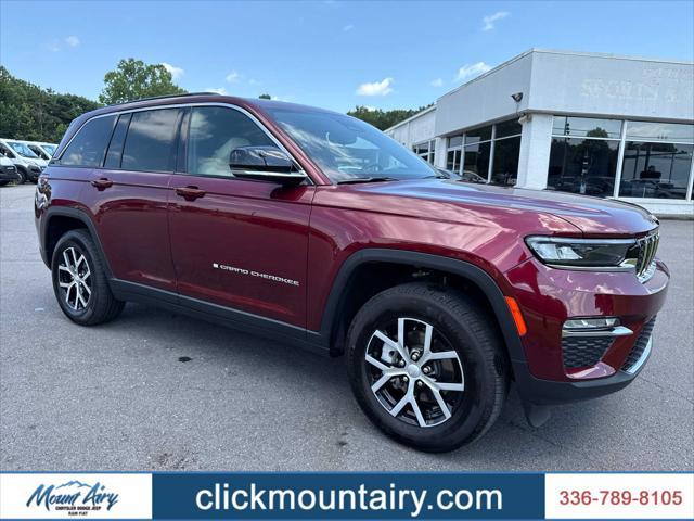 used 2024 Jeep Grand Cherokee car, priced at $37,897