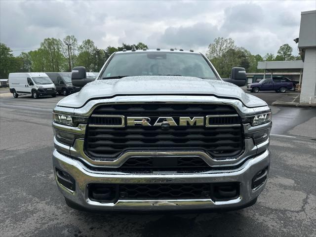 new 2025 Ram 3500 car, priced at $72,397