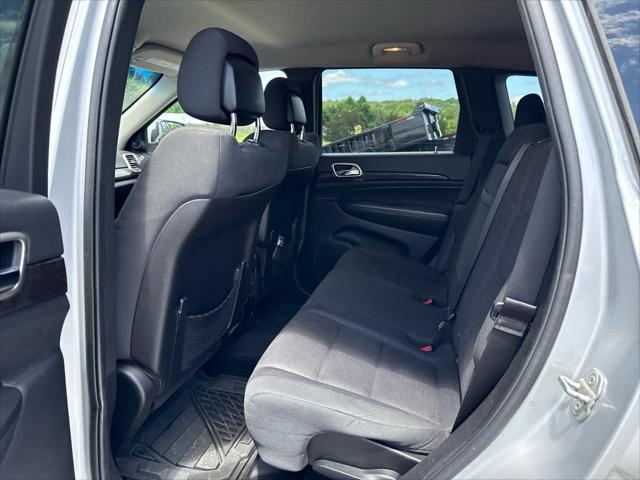 used 2011 Jeep Grand Cherokee car, priced at $4,999