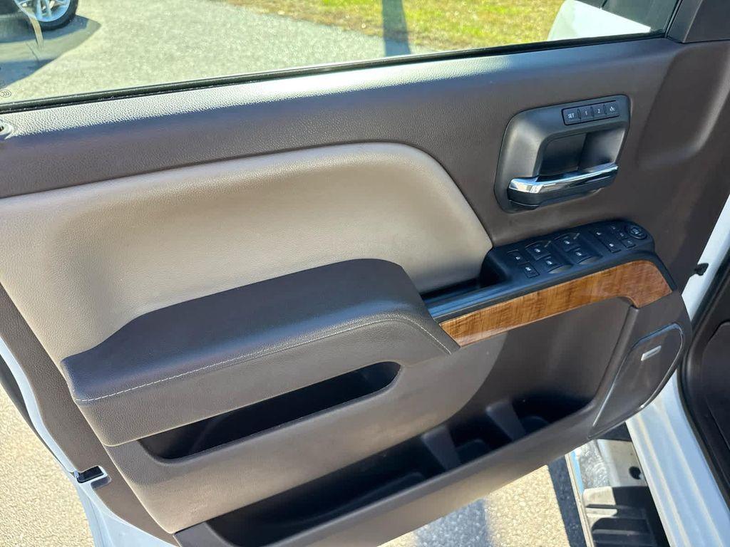 used 2017 GMC Sierra 1500 car, priced at $24,397