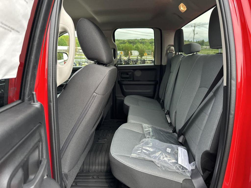 new 2024 Ram 1500 car, priced at $39,987