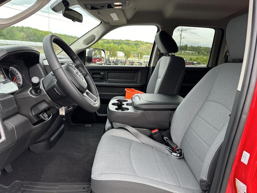 new 2024 Ram 1500 car, priced at $39,987