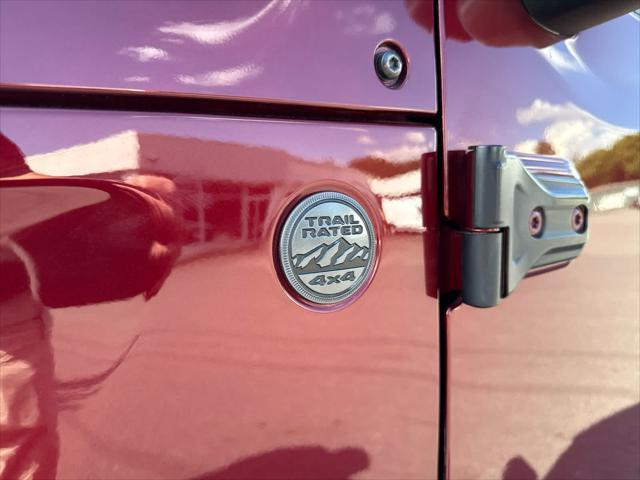 used 2022 Jeep Gladiator car, priced at $32,897